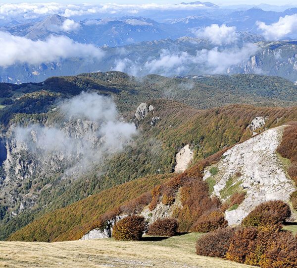 Una vista panoramica del Cozzo del Pellegrino