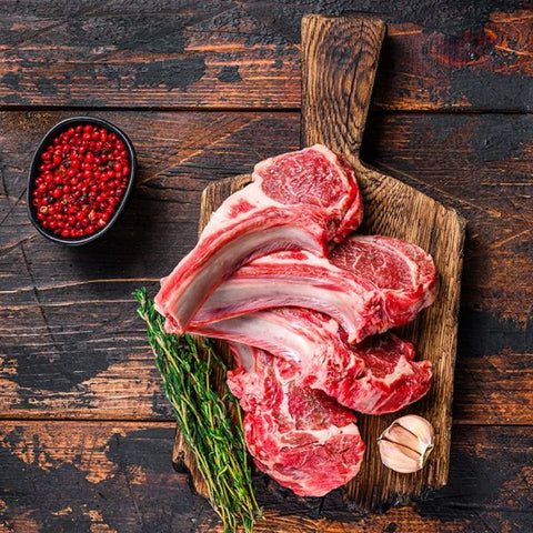 Carne di agnello a pezzi misti