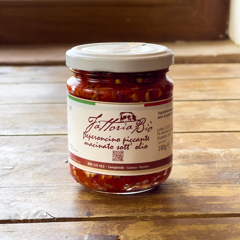 Peperoncino calabrese piccante a scaglie sott'olio